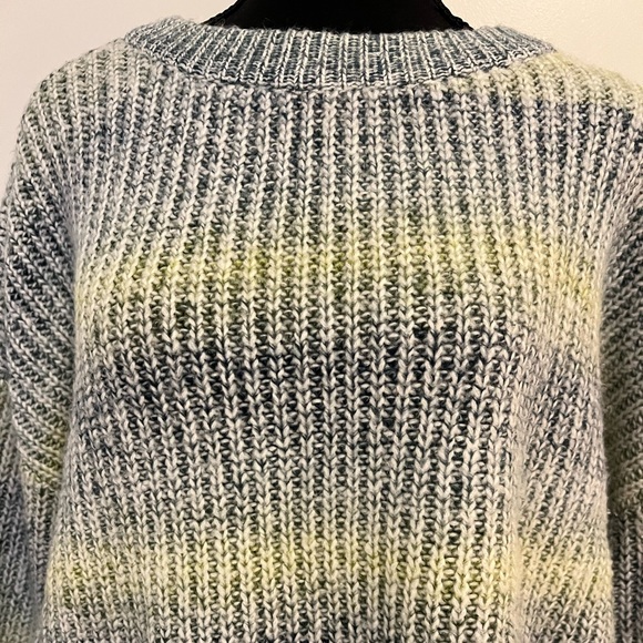 Winter Sweater - Picture 2 of 5